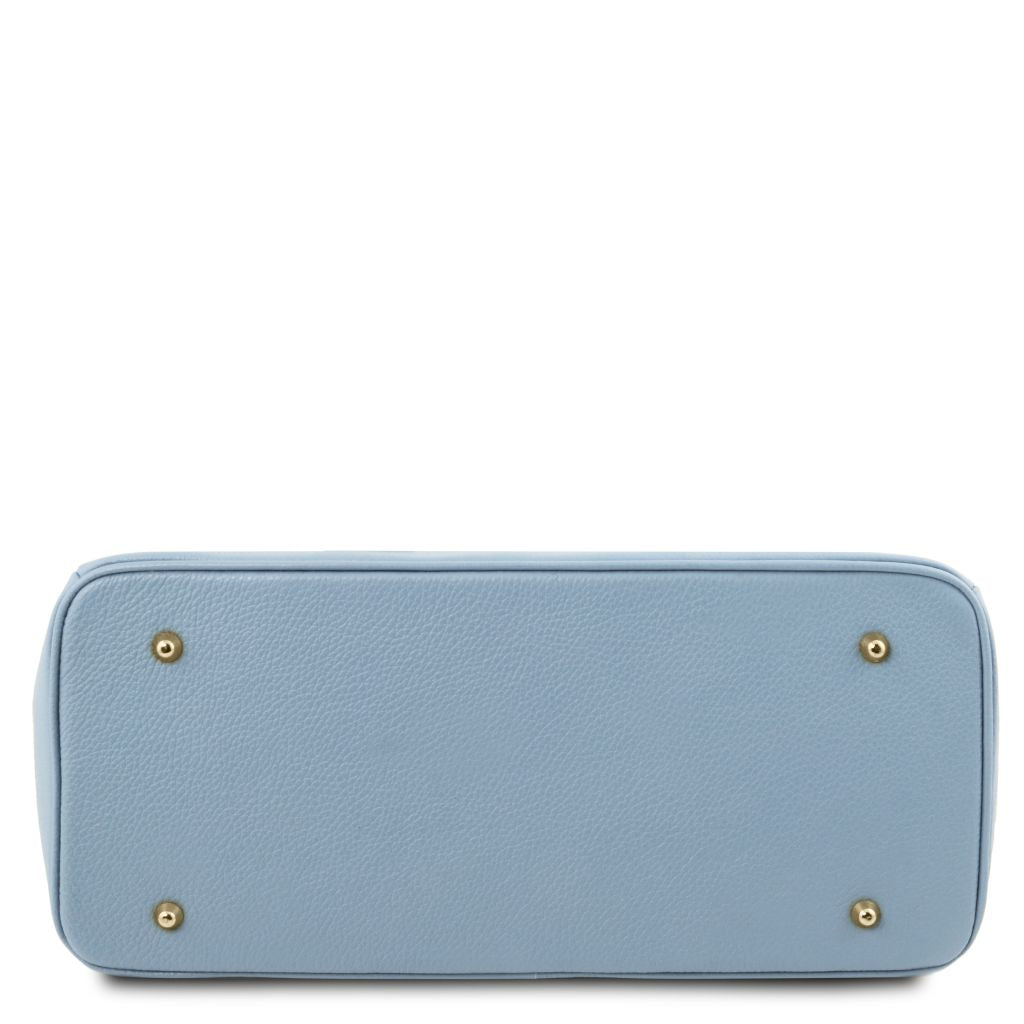 tl-bag-leather-handbag-with-golden-hardware-tl141529 - Vaaleansininen - kuva 4