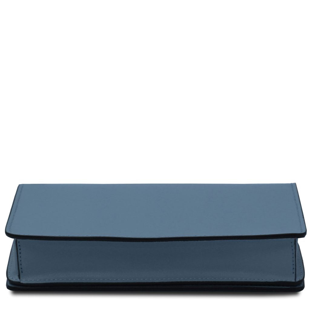 opera-leather-clutch-with-chain-strap-tl142505 - Deniminsininen - kuva 4