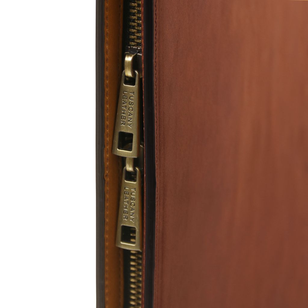 cesare-leather-document-case-with-handle-and-ring-binder-tl142554 - Ruskea - kuva 5