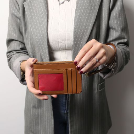 leather-card-holder-with-handle-tl142544 - Konjakki - kuva 7