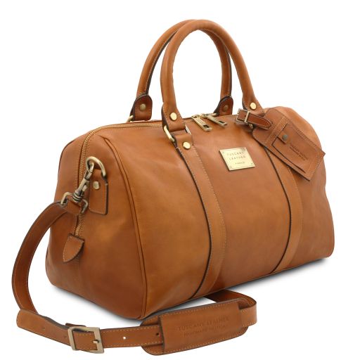 tl-voyager-travel-leather-duffle-bag-with-pocket-on-the-back-side-small-size-tl141250 - Ruskea - kuva 3