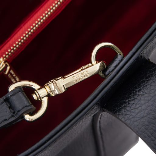 callie-soft-leather-shoulder-bag-tl142415 - Musta - kuva 6