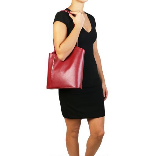 patty-saffiano-leather-convertible-backpack-shoulderbag-tl141455 - Punainen - kuva 8
